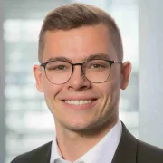 Simon Kazmeier